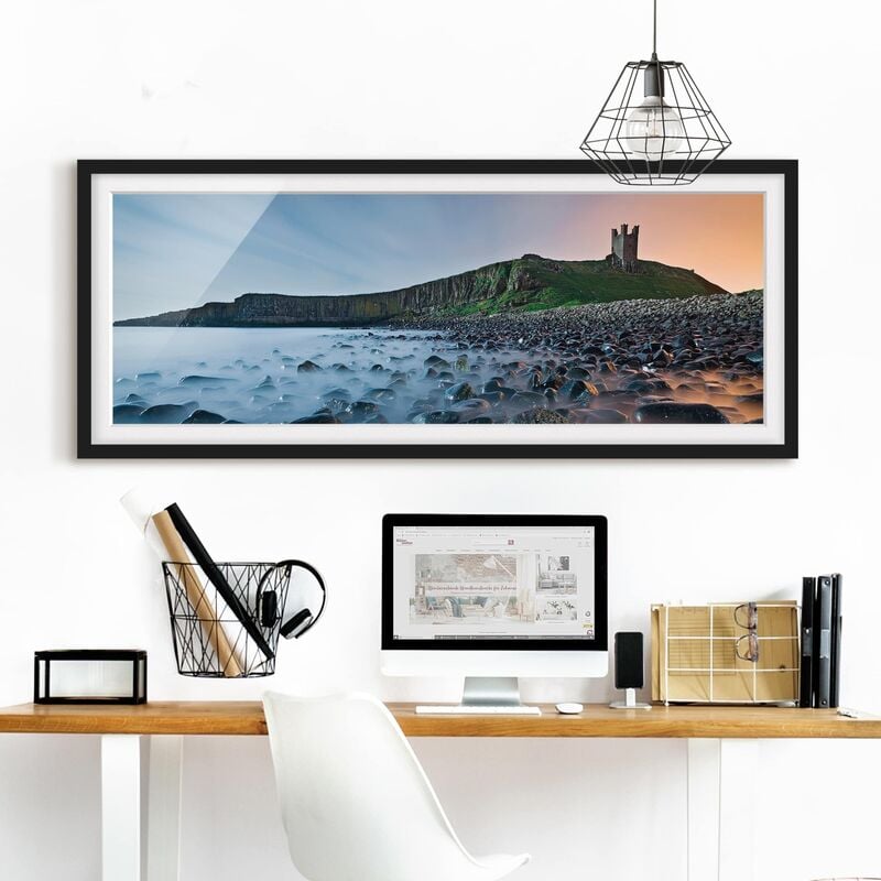 Póster enmarcado - Alba Con La Nebbia Al Castello Di Dunstanburgh Dimensión LxA: 50cm x 130cm, Marco: Negro
Póster enmarcado - Alba Con La Nebbia Al Castello Di Dunstanburgh Dimensión LxA: 50cm x 130cm, Marco: Negro