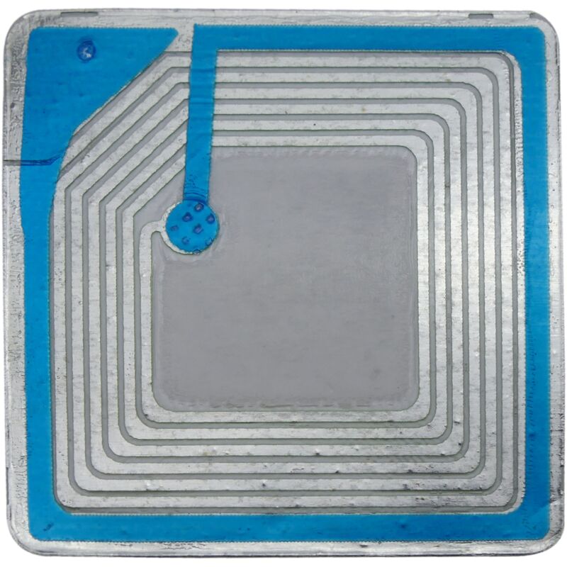Bobina de etiqueta adhesiva compatible con antihurto antirrobo EAS 8.2MHz 30x30mm blanca 1000 unidades - Primematik
Bobina de etiqueta adhesiva compatible con antihurto antirrobo EAS 8.2MHz 30x30mm blanca 1000 unidades - Primematik