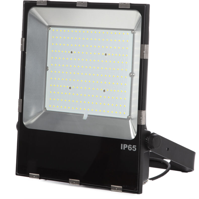 Greenice - Proyector LED Slimline PRO 3030 200W 24000Lm IP65 50000H Regulable | Blanco Natural (1916-NS-HVFL200W-CP-CW)
Greenice - Proyector LED Slimline PRO 3030 200W 24000Lm IP65 50000H Regulable | Blanco Natural (1916-NS-HVFL200W-CP-CW)