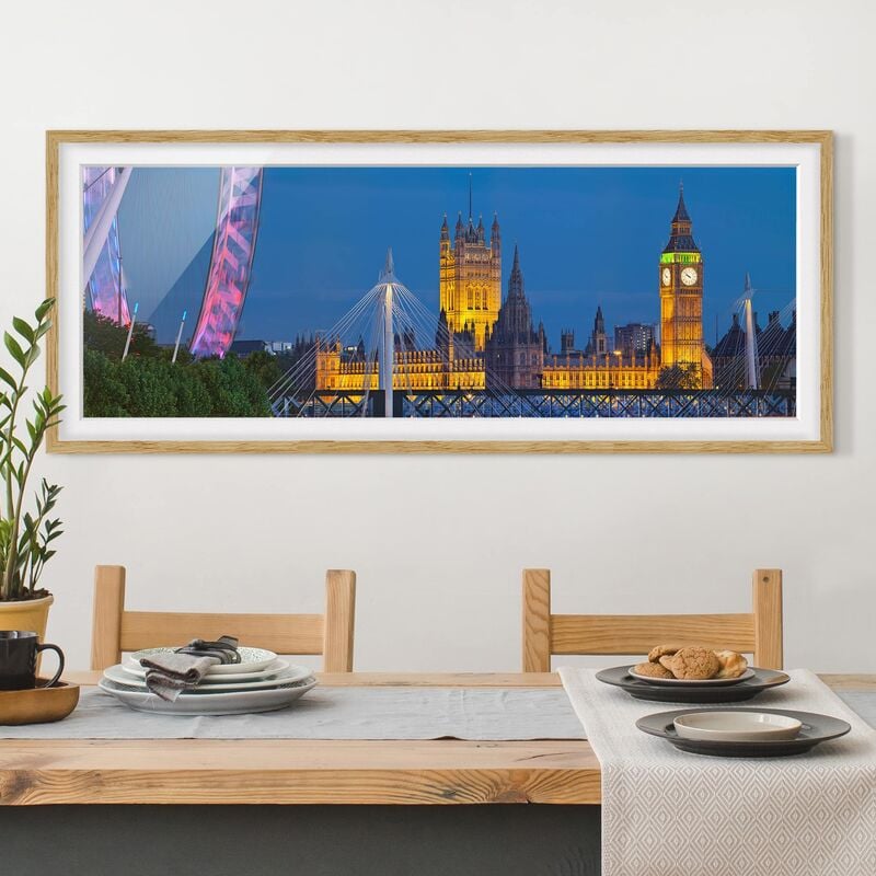 Póster enmarcado - Big Ben E Westminster Palace A Londra Di Notte Dimensión LxA: 30cm x 75cm, Marco: Roble 
Póster enmarcado - Big Ben E Westminster Palace A Londra Di Notte Dimensión LxA: 30cm x 75cm, Marco: Roble