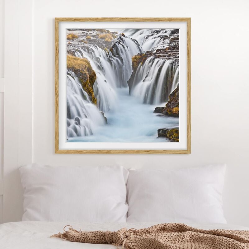 Póster enmarcado - Brúarfoss Waterfall In Iceland Dimensión LxA: 20cm x 20cm, Marco: Roble
Póster enmarcado - Brúarfoss Waterfall In Iceland Dimensión LxA: 20cm x 20cm, Marco: Roble