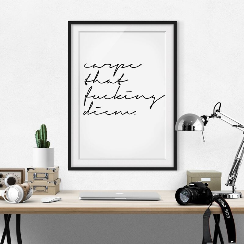 Póster enmarcado - Calligrafia Carpe Diem Dimensión LxA: 40cm x 30cm, Marco: Negro
Póster enmarcado - Calligrafia Carpe Diem Dimensión LxA: 40cm x 30cm, Marco: Negro
