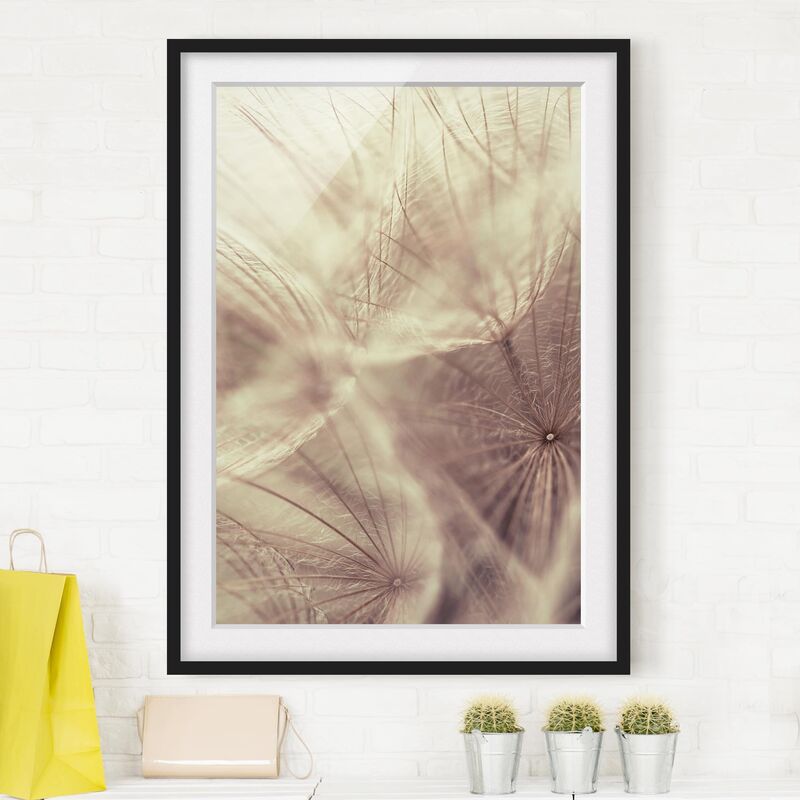 Póster enmarcado - Detailed And Dandelion Macro Shot With Vintage Blur Effect Dimensión LxA: 70cm x 50cm, Marco: Negro
Póster enmarcado - Detailed And Dandelion Macro Shot With Vintage Blur Effect Dimensión LxA: 70cm x 50cm, Marco: Negro