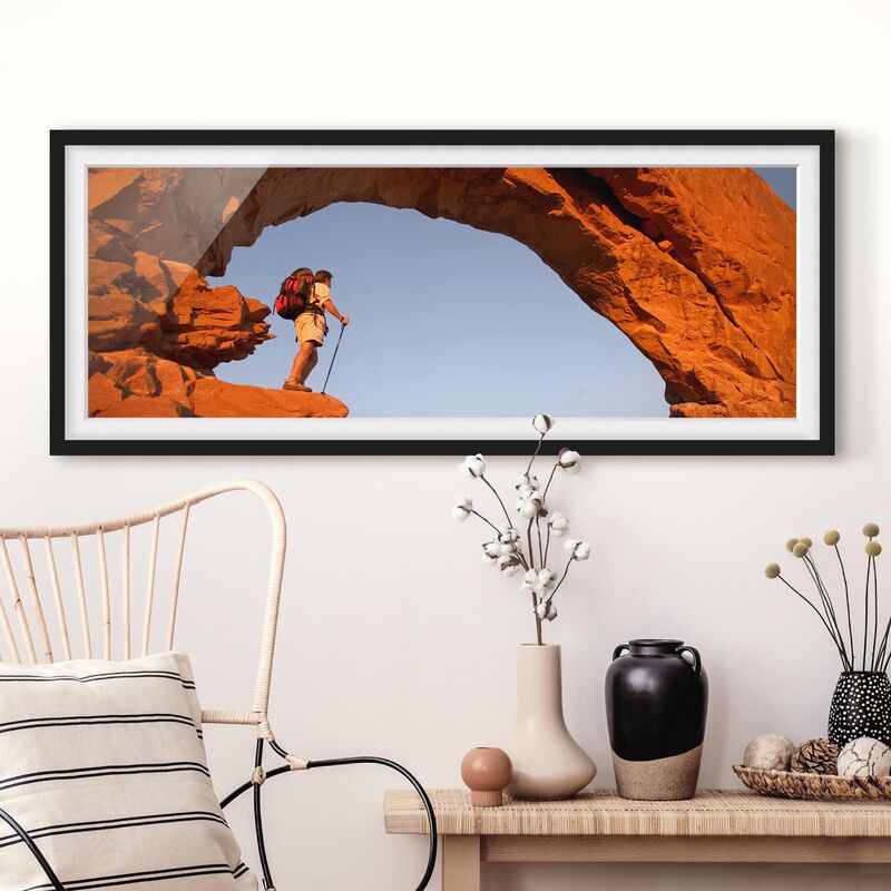 Póster enmarcado - Escursione Attraverso Il Canyon Dimensión LxA: 20cm x 50cm, Marco: Negro
Póster enmarcado - Escursione Attraverso Il Canyon Dimensión LxA: 20cm x 50cm, Marco: Negro