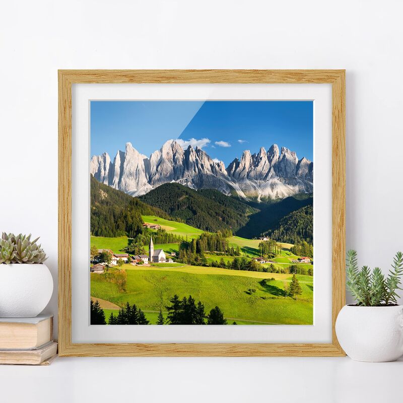 Póster enmarcado - Geislerspitzen In South Tyrol Dimensión LxA: 30cm x 30cm, Marco: Roble
Póster enmarcado - Geislerspitzen In South Tyrol Dimensión LxA: 30cm x 30cm, Marco: Roble