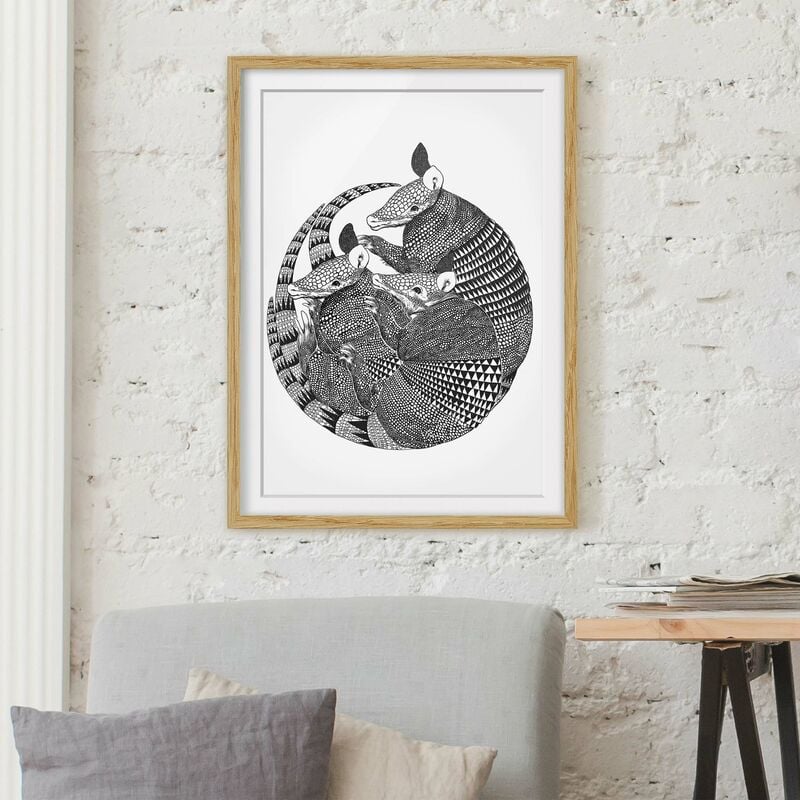 Póster enmarcado - Illustrazione del modello Armadillos Bianco e nero Dimensión LxA: 24cm x 18cm, Marco: Roble
Póster enmarcado - Illustrazione del modello Armadillos Bianco e nero Dimensión LxA: 24cm x 18cm, Marco: Roble