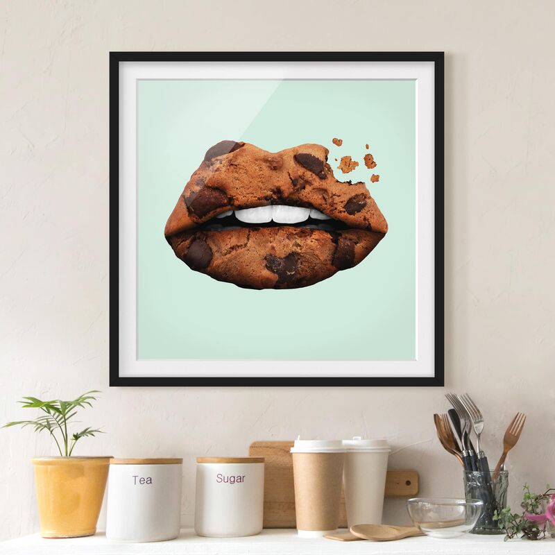 Póster enmarcado - Labbra con biscotto Dimensión LxA: 50cm x 50cm, Marco: Negro
Póster enmarcado - Labbra con biscotto Dimensión LxA: 50cm x 50cm, Marco: Negro