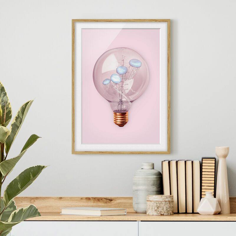 Póster enmarcado - Lampadina con le meduse Dimensión LxA: 55cm x 40cm, Marco: Roble
Póster enmarcado - Lampadina con le meduse Dimensión LxA: 55cm x 40cm, Marco: Roble