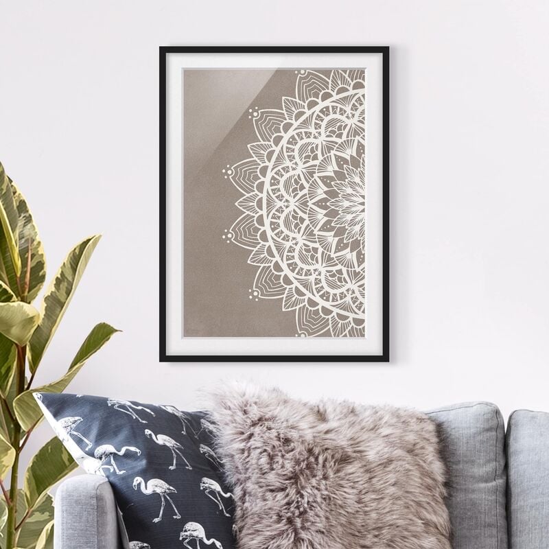 Póster enmarcado - Mandala Illustrazione Shabby Bianco Beige Dimensión LxA: 55cm x 40cm, Marco: Negro
Póster enmarcado - Mandala Illustrazione Shabby Bianco Beige Dimensión LxA: 55cm x 40cm, Marco: Negro