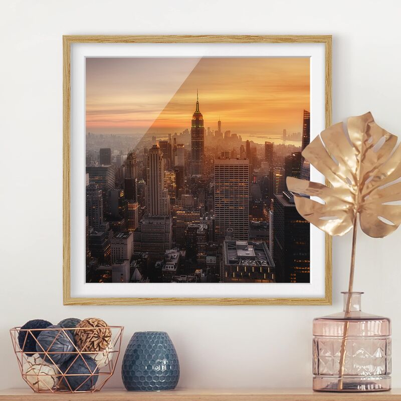 Póster enmarcado - Manhattan Skyline Evening Dimensión LxA: 70cm x 70cm, Marco: Roble
Póster enmarcado - Manhattan Skyline Evening Dimensión LxA: 70cm x 70cm, Marco: Roble
