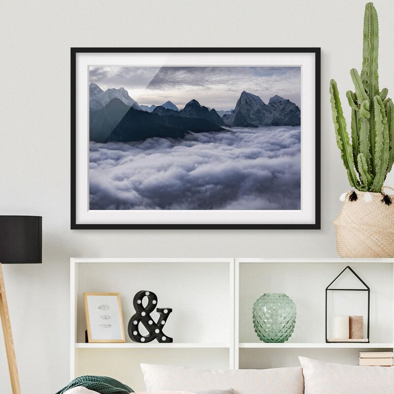 Póster enmarcado - Mare di nubi in Himalaya Dimensión LxA: 50cm x 70cm, Marco: Negro
Póster enmarcado - Mare di nubi in Himalaya Dimensión LxA: 50cm x 70cm, Marco: Negro