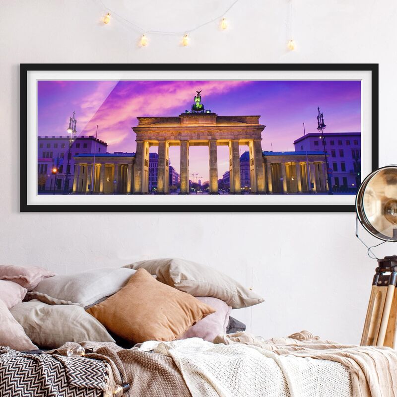 Póster enmarcado - Questo È Berlino! Dimensión LxA: 50cm x 130cm, Marco: Negro
Póster enmarcado - Questo È Berlino! Dimensión LxA: 50cm x 130cm, Marco: Negro