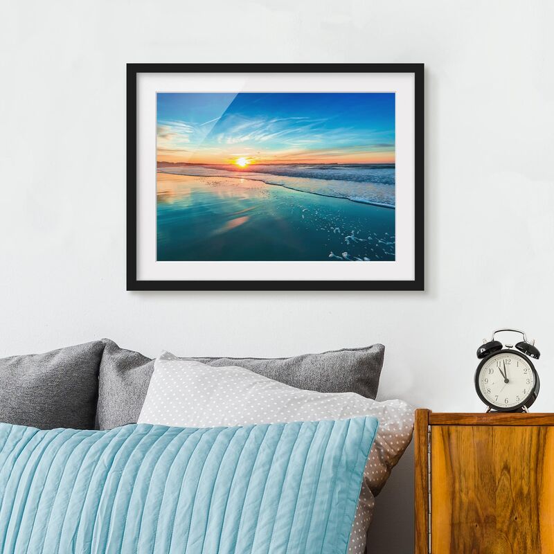 Póster enmarcado - Romantic Sunset By The Sea Dimensión LxA: 50cm x 70cm, Marco: Negro
Póster enmarcado - Romantic Sunset By The Sea Dimensión LxA: 50cm x 70cm, Marco: Negro