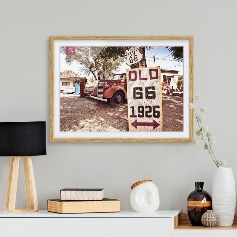 Póster enmarcado - Route 66 - Old Pick-Up Dimensión LxA: 50cm x 70cm, Marco: Roble
Póster enmarcado - Route 66 - Old Pick-Up Dimensión LxA: 50cm x 70cm, Marco: Roble