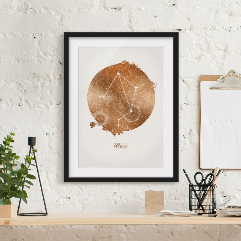 Póster enmarcado - Segno zodiacale Bilancia d'oro Dimensión LxA: 24cm x 18cm, Marco: Negro
Póster enmarcado - Segno zodiacale Bilancia d'oro Dimensión LxA: 24cm x 18cm, Marco: Negro