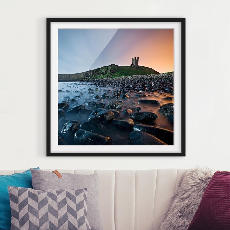 Póster enmarcado - Sunrise With Fog At Dunstanburgh Castle Dimensión LxA: 20cm x 20cm, Marco: Negro
Póster enmarcado - Sunrise With Fog At Dunstanburgh Castle Dimensión LxA: 20cm x 20cm, Marco: Negro