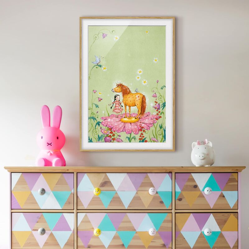 Póster enmarcado - The Magic Pony On The Flower Dimensión LxA: 100cm x 70cm, Marco: Roble
Póster enmarcado - The Magic Pony On The Flower Dimensión LxA: 100cm x 70cm, Marco: Roble