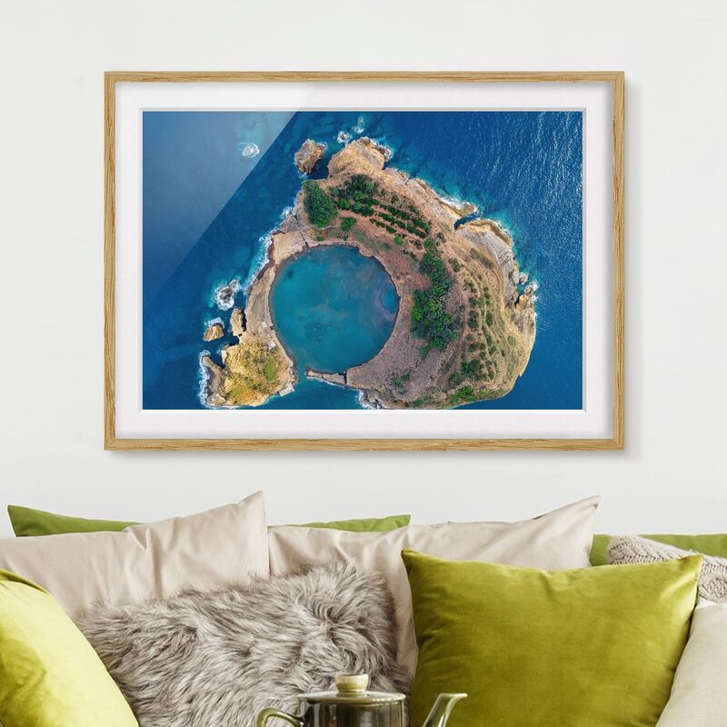 Póster enmarcado - Veduta aerea - L'Islanda di Vila Franca do Campo Dimensión LxA: 18cm x 24cm, Marco: Roble
Póster enmarcado - Veduta aerea - L'Islanda di Vila Franca do Campo Dimensión LxA: 18cm x 24cm, Marco: Roble