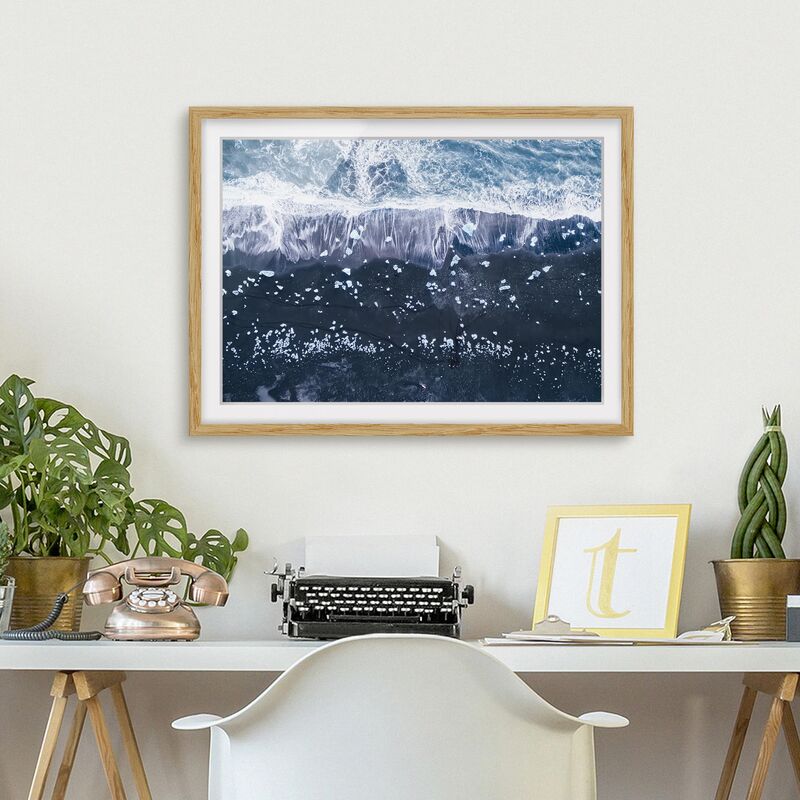 Póster enmarcado - Veduta aerea - Jökulsárlón in Islanda Dimensión LxA: 18cm x 24cm, Marco: Roble
Póster enmarcado - Veduta aerea - Jökulsárlón in Islanda Dimensión LxA: 18cm x 24cm, Marco: Roble