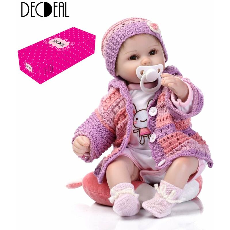 Reborn Baby Doll Girl Silicona Baby Doll Ojos abiertos con ropa Cabello 16 pulgadas 40cm Realistas Regalos lindos Toy Girl Prendas de punto moradas
Reborn Baby Doll Girl Silicona Baby Doll Ojos abiertos con ropa Cabello 16 pulgadas 40cm Realistas Regalos lindos Toy Girl Prendas de punto moradas