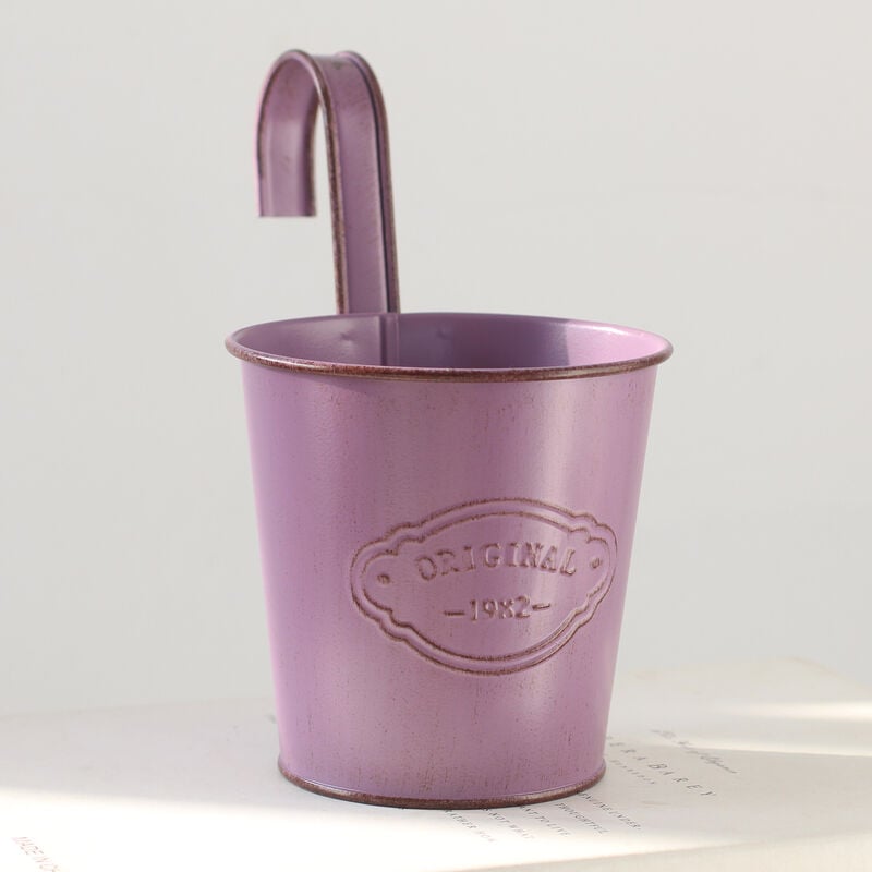 1 Pcs Pot de Fleur Suspendu en Fer Violet Style Vintage Pots de Plantes pour Balcon Jardin Clôture - Purple