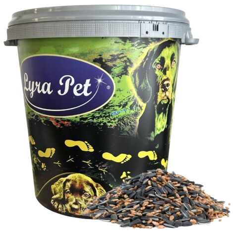 10 kg Lyra Pet® Streufutter aus der ALB-MÜHLE Protein-Mix in 30 L Tonne
