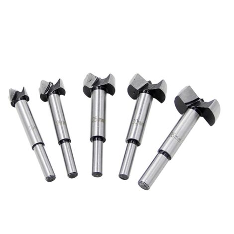 10 scies cloches et forets pour le travail du bois