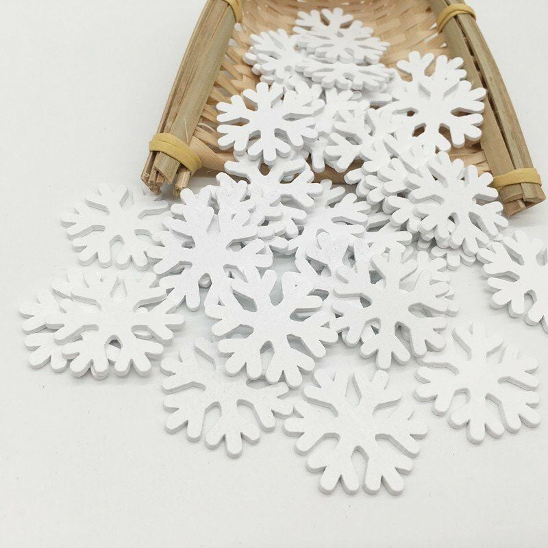 100 pezzi fiocchi di neve in legno misti mini