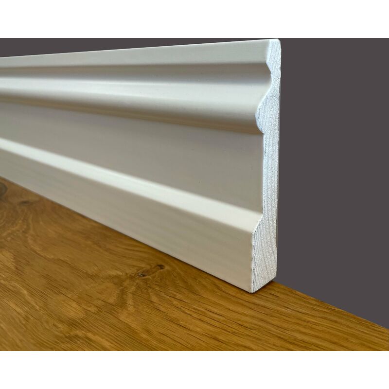Image of 100ml di Battiscopa premium in legno massello mod. inglese 95x15 laccato bianco