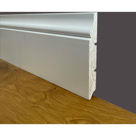 100ml di Battiscopa PREMIUM in legno MASSELLO mod.BAROCCO 120x16 laccato bianco