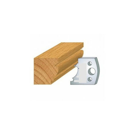 121 : jeu de 2 fers 40 mm moulure Louis XV pour porte outils 40 et 50 mm