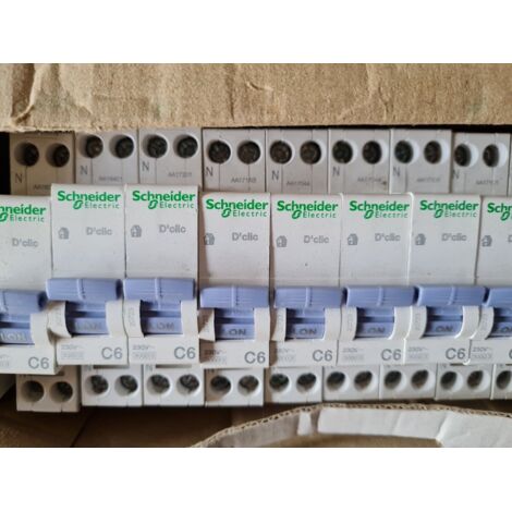 2 D'CLIC XP  C 6A 1P+N    SCHNEIDER 20723 , DISJONCTEUR