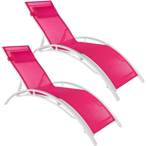 2 Transats ergonomiques acier roses. Une détente ultimes près de la piscine ou dans le jardin