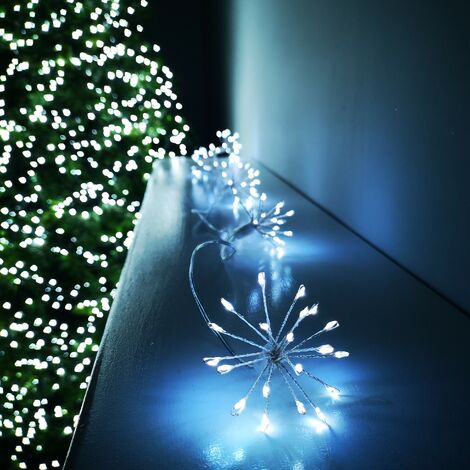 200 LED 10 Starburst Premier Christmas Outdoor Battery Timer Lights in Cool White