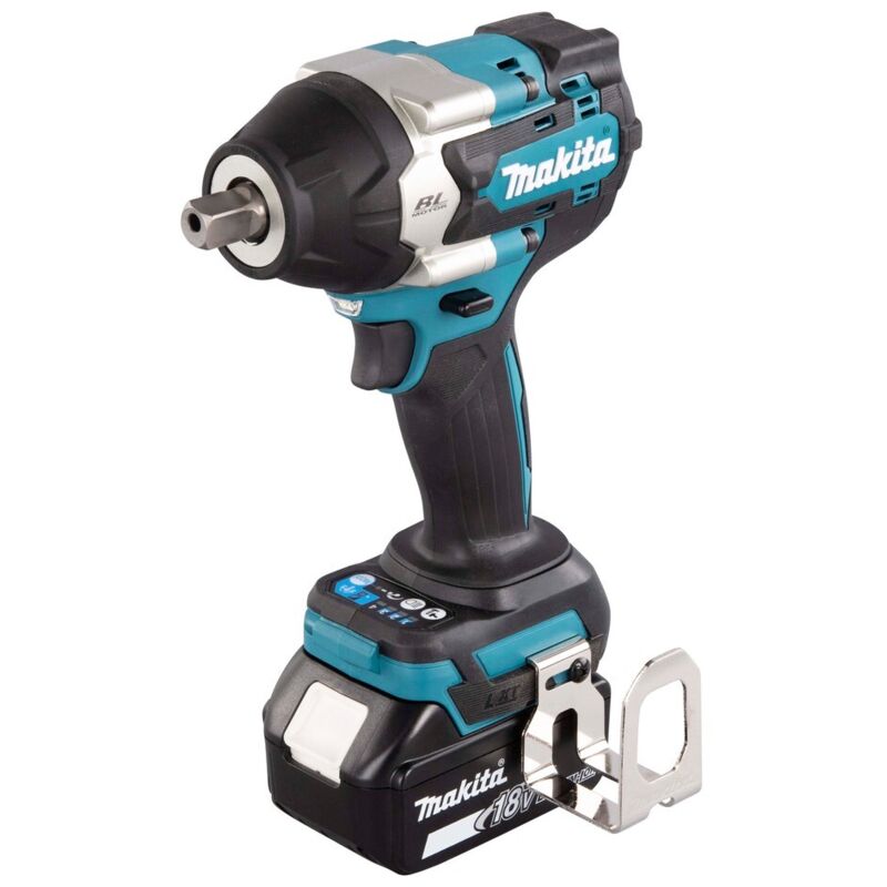 Makita Avvitatore a impulsi a batteria 1/2" 18V 2 batterie 18V 5 Ah (DTW701RTJ)