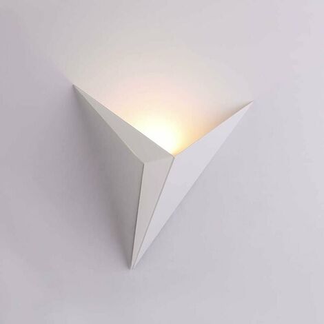 3W LED Innenwandleuchte, kreative Dreiecksform weiße Wandleuchte 3000K warmweiße moderne Metallwandleuchte für Schlafzimmer Wohnzimmer Treppe Flur
