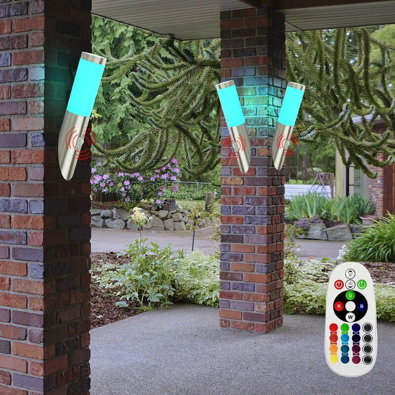 

3 luces de pared exterior, detector de movimiento de control remoto regulable en un juego que incluye lámparas LED RGB