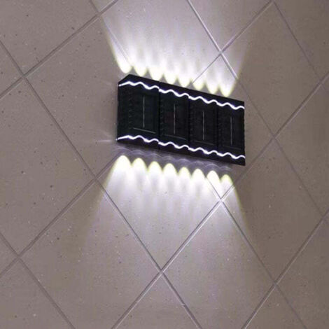 4 appliques murales solaires d'extérieur, 4 miroirs convexes LED, étanches, 6500 K, idéales pour l'éclairage extérieur des jardins, des jardins et des garages.