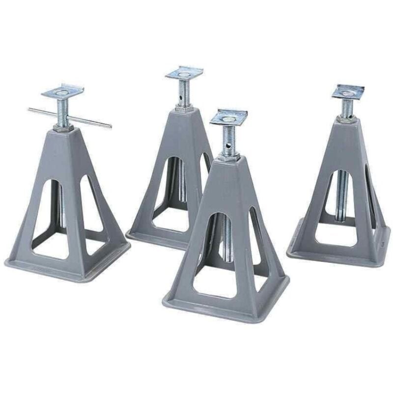 4 chandelles plastique 750Kg