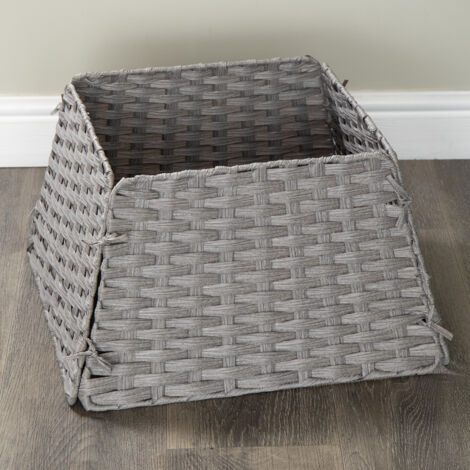 47cm x 46cm Samuel Alexander Foldable Rattan Christmas Tree Skirt in Grey