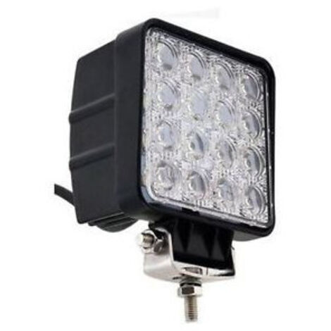 Универсален 48W Лед LED Халоген Фар Работна Лампа 12V - 24V с Насочена Spot Светлина за автомобил офроуд бус ван камион