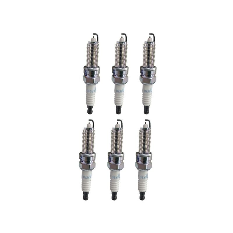 4pcs/6pcs 18846-11070 SILZKR7B-11 candele