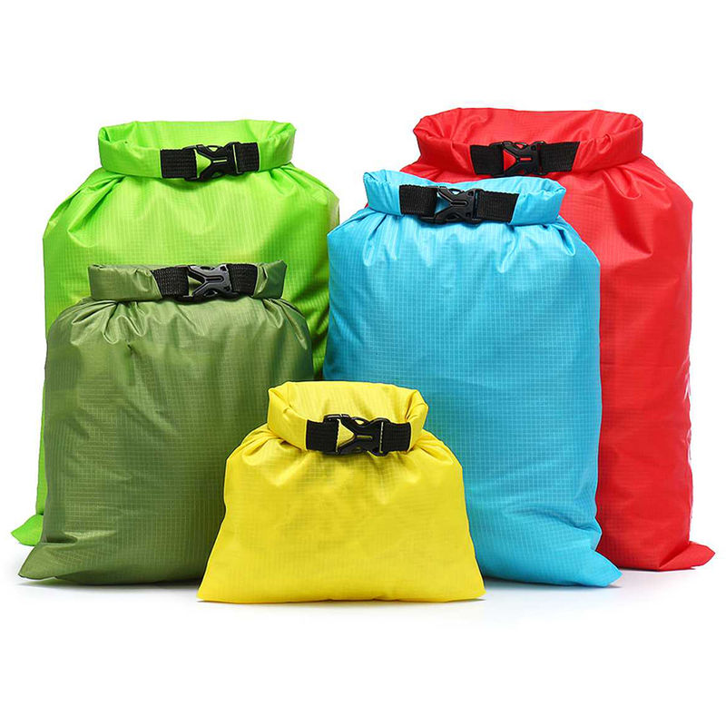 

5 PCS bolsa a prueba de agua Conjunto de almacenamiento de tapa deslizante en seco conjunto de bolsas para el patinaje camping Navegacion Vela Surf