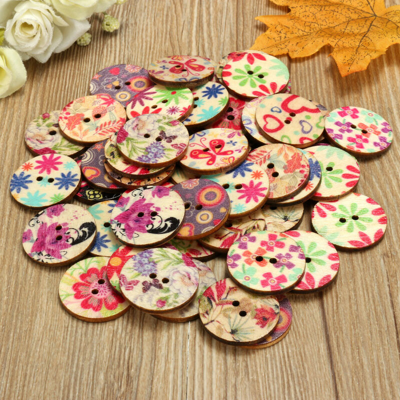 Image of 50 pezzi graziosi fiori in legno per cucire bottoni rotondi per scrapbooking 25 mm
