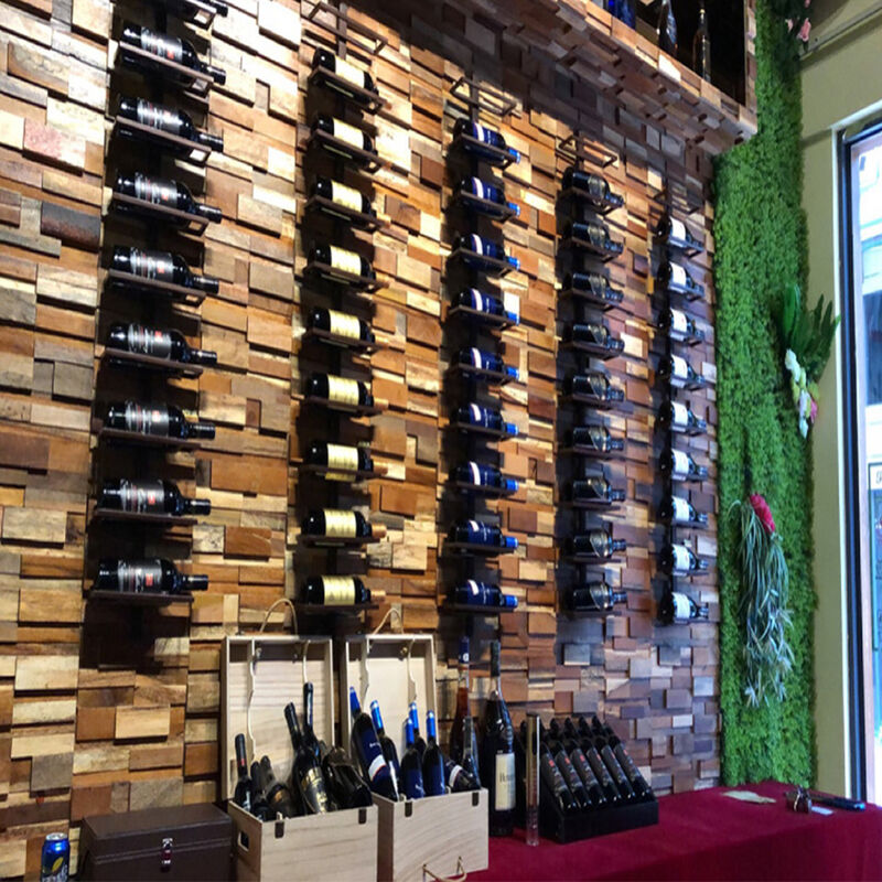 flameada clara Botellero fabricado a mano para colgar 6 botellas de vino con soporte de pared soporte para botellas fabricado en Alemania . madera natural y flameada para fijación en la pared 