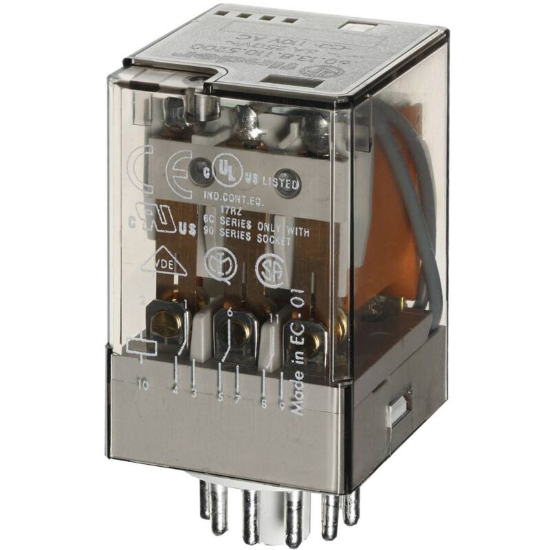 60.13.8.110.0040 Relais enfichable 110 v/ac 10 a 3 inverseurs (rt) 1 pc(s) S75095 - Finder