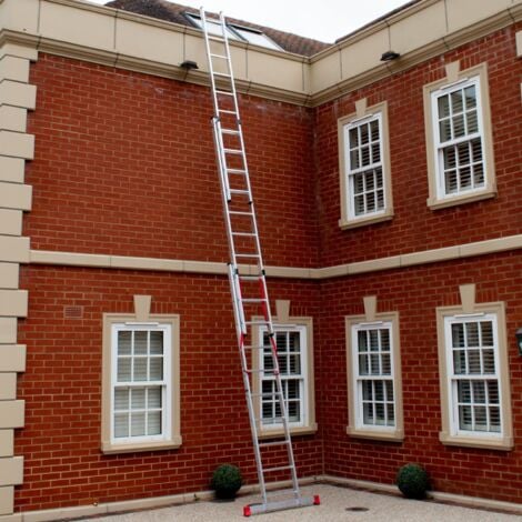 BPS ACCESS SOLUTIONS 10 Rung Home Master 3 Section Extension Ladder