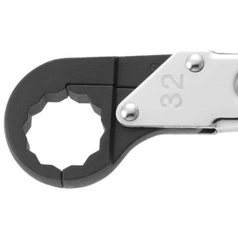 Clé à tuyauter Facom 32 mm ( Prix pour 1 )