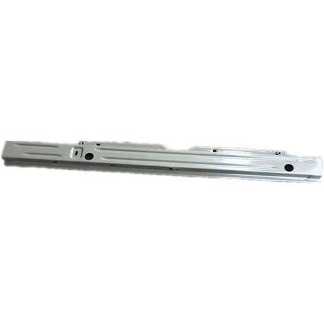 7106A2 convient à la traverse inférieure de radiateur Peugeot 206, 207 et Citroën C2, au support inférieur de radiateur en fer, à la traverse en acier, pour fixer la partie inférieure du radiateur.