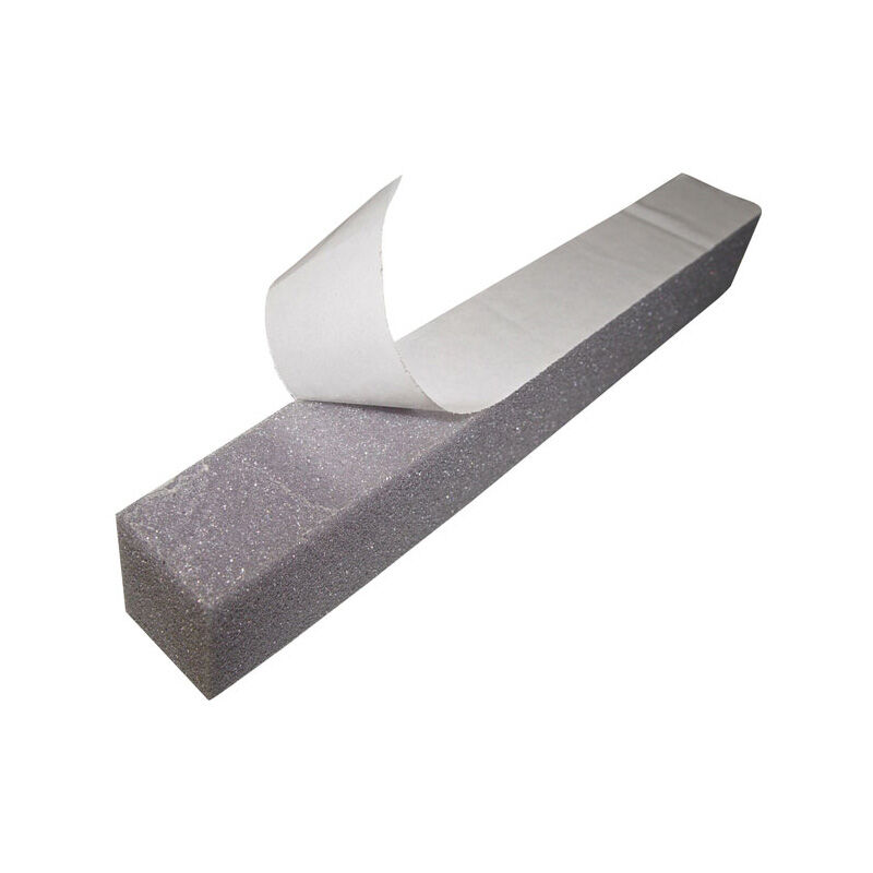 Joint d'étanchéité mousse adhésive à cellule ouverte 30 x 30 mm
